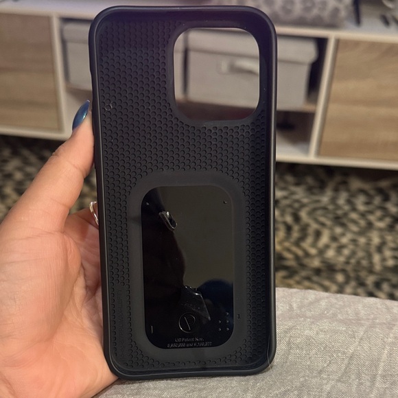 Loopy Case Checkered Phone Case - Black and White - Picture 4 of 4